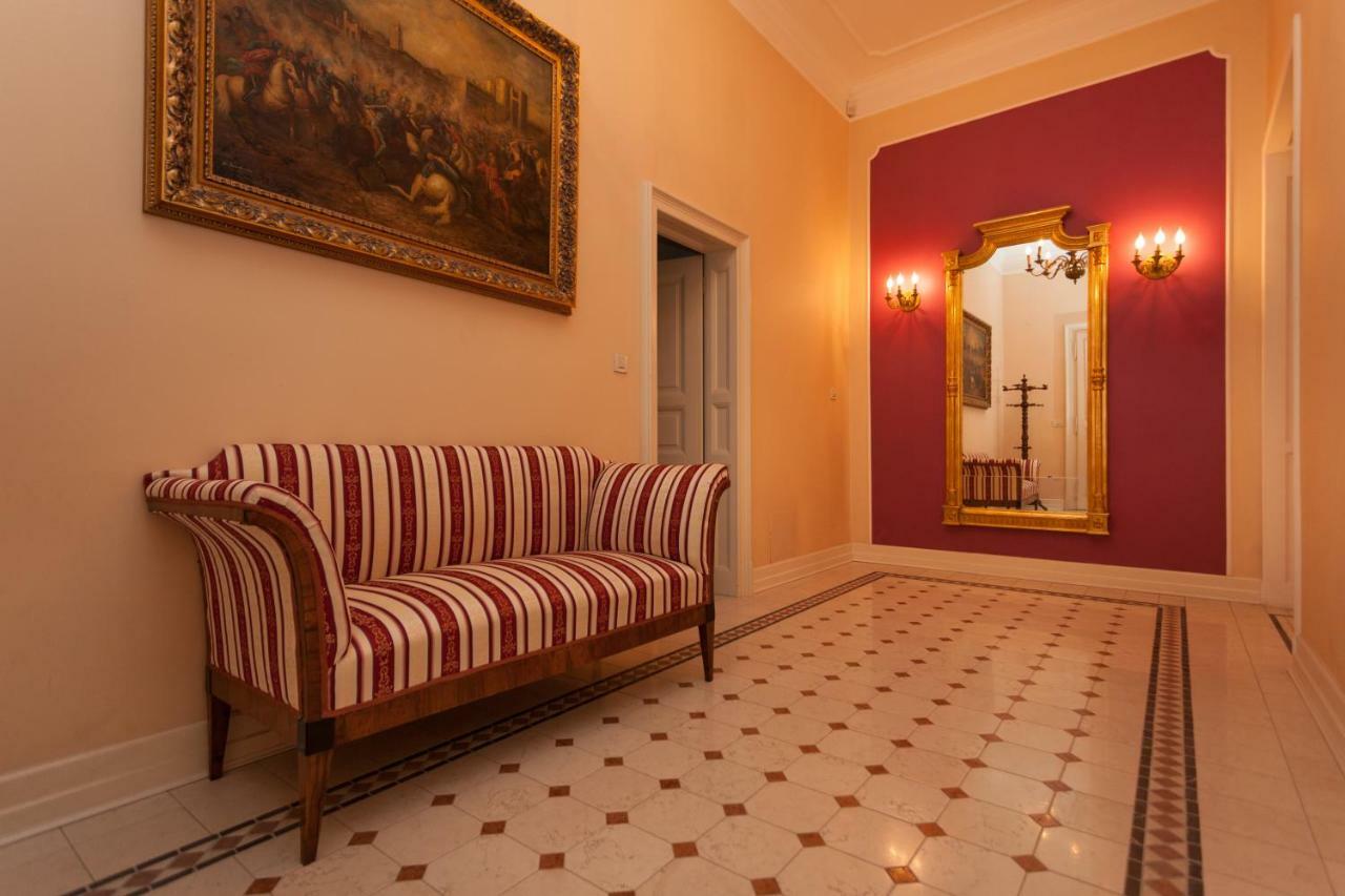 Filip'S Palace Luxurious Apartment Λιουμπλιάνα Εξωτερικό φωτογραφία
